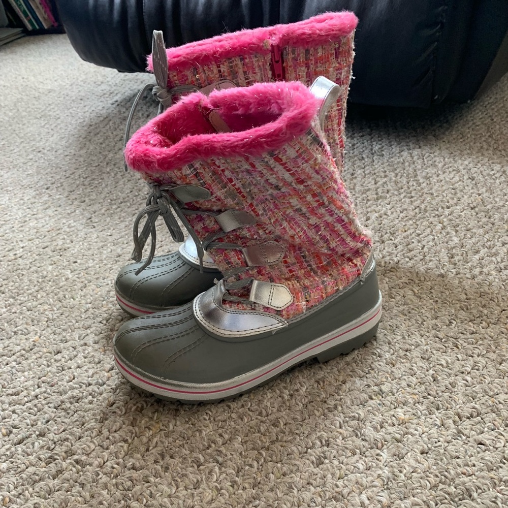 Girls snow boots